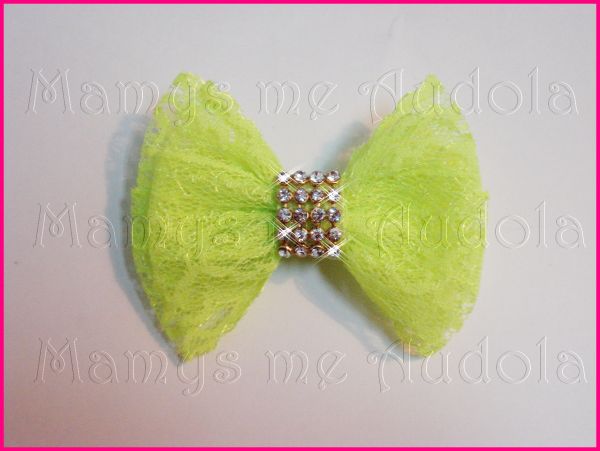Laço de Renda Amarelo Fluor