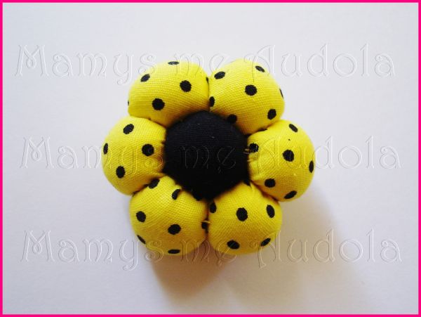 Flor de Fuxico Amarelo/Preto