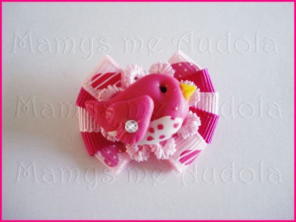Looping Bird Rosa