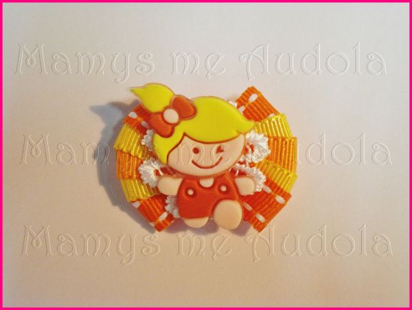 Looping Menina Cabelo Amarelo