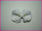 Laço Flor de Feltro Branco
