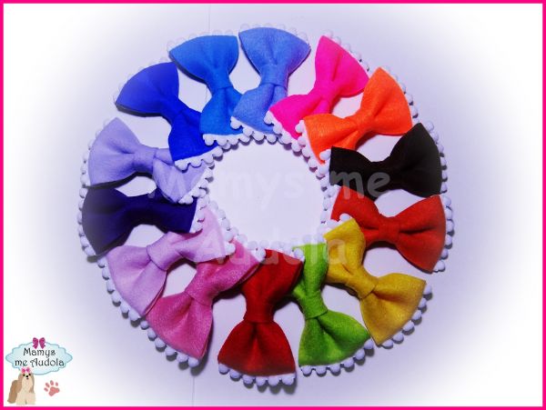 Novo!! Laço de Feltro Pom Pom