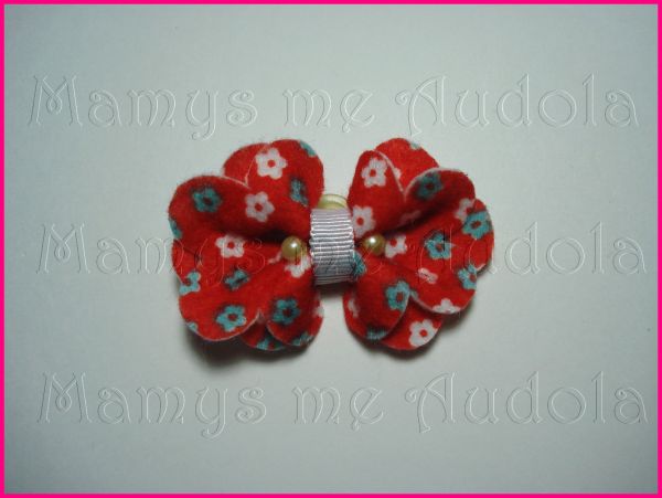 Laço Flor de Feltro Floral Vermelho